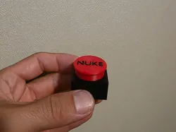 CLICKER DE BOTÓN NUKE - Modelo de impresión 3D gratuito