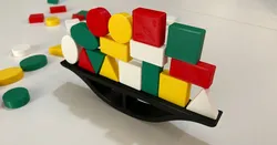 Shapes Balancing Game