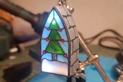 Stained glass, light-up earring (christmas tree)