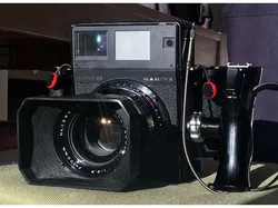 Mamiya-Sekor 100mm F/2.8 Lens Hood