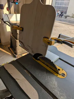 Pizza peel bevel table saw jig