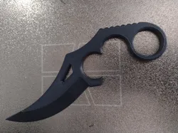 Minimalist Karambit Knife