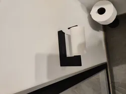 Wc papier houder. Toilet paper holder.