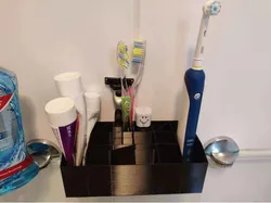 Bathroom toothbrush organiser