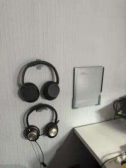 Headphones Wall Mount