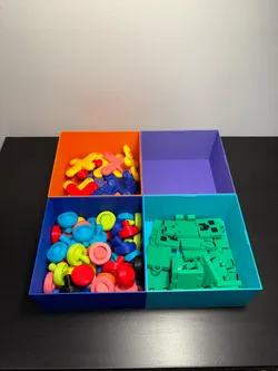 Craft or Vendor display boxes with lids no magnets
