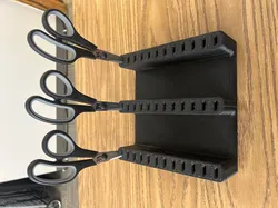 Scissor tray for teachers