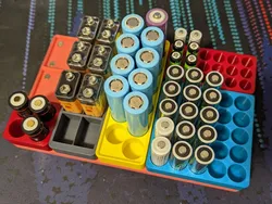 Gridfinity Battery Trays (AA, AAA, AAAA, 18650, CR123, CR2, 9V, 21700, C, D)