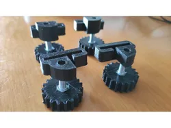 P3Steel (Orballo) Pies ajustables / Adjustable feet