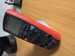 Stand for UNI-T UT71 series multimeters