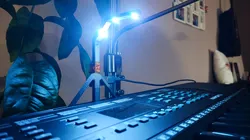 synthesizer light