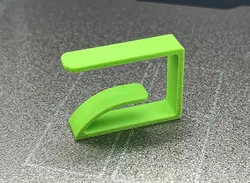 Tablecloth clip