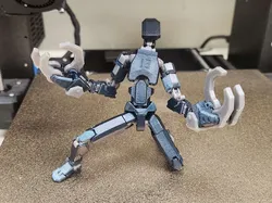 Dummy 13 Power Claw w/ "Knuckle Dusters"
