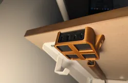 UGREEN Nexode 65W under desk mount