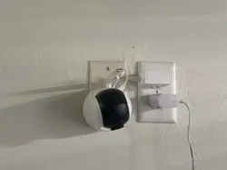 Vava baby monitor outlet mount
