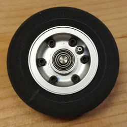 Avanti XS Main Gear Tire Replacement in VarioShore TPU