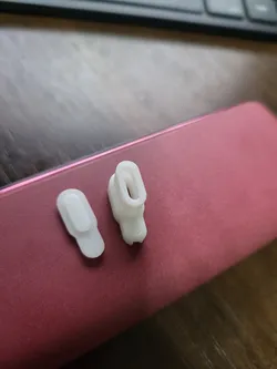 Foldable holder for type-c at a 90 degree angle