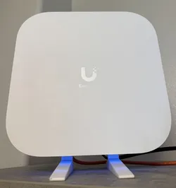 UniFi E7 AP legs