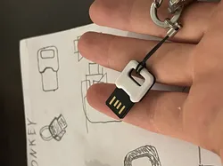 Simple Sandisk USB 32gb Case
