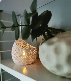 Design voronoi candle holder