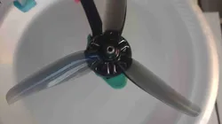 Drones & Aircraft STL indir - Landingsvoeten voor 5 inch FPV Drone - Howard Phillips