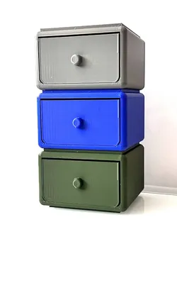 Modular stackable storage box