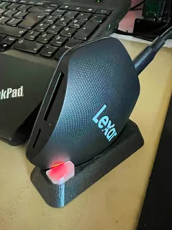 Lexar Card Reader Vertical Support