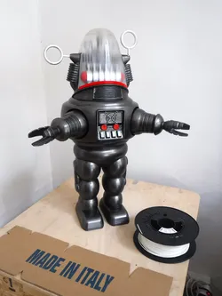 New Italy Robbie Robot