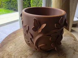 Macetero de mariposa en relieve - Modelo de impresión 3D gratuito