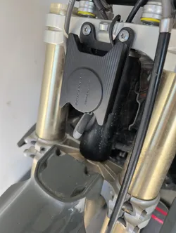 Stark Varg front plate phone holder ( handlebar phone delete )
