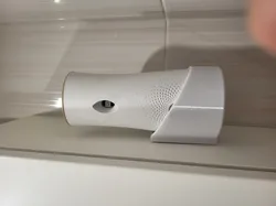 Automatic air freshener holder (Glade)