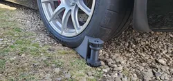 Carwash Hose Guide/Roller Wheel Chock for 18" Wheel/Tire