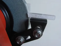 Grinder machine tool rest adjustment jig