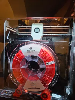 QIDI Q1 Pro Keep your filament dry during printing - Internal Spool Holder