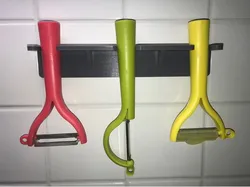 wall mount for tupperware peeler