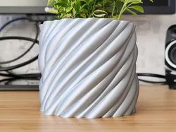 Tornado Plant pot and Planter - Vase mode design