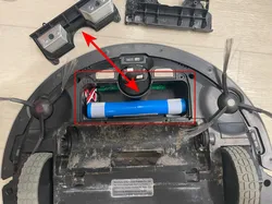 Cover for battery Ecovacs DEEBOT OZMO 900 (крышка аккумулятора ecovacs 900)