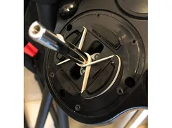 Logitech G27 / G29 hidden sequential and/or handbrake mod