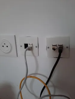 Plaque RJ45 Keystone (double et simple)