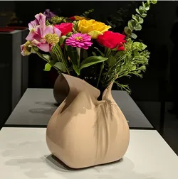 Minimalist pouch vase, pencil stand, cachepot