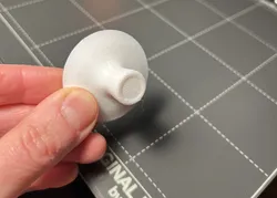 Thin layers scraper with MAGNET cavity (no glue)