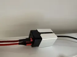 Baseus 65W charger holder./ Uchwyt ładowarki Baseus 65W.