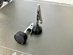 simple magnetic helping hands