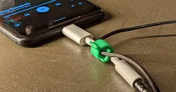 Headphone Adapter Keeper