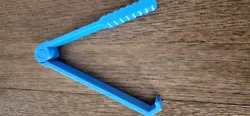 Folding Back Scratcher