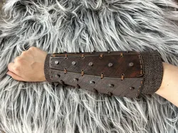 Innovative 3D-Printed Medieval Bracer Design