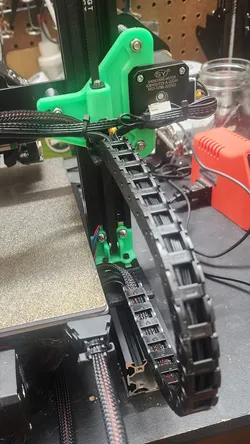 Belted Z Cable Chain Mount
