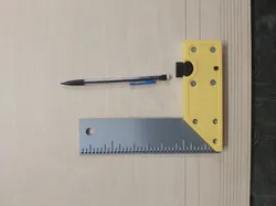 boycabrera - Woodworking Square w/ Levelling Tab (Version 1)