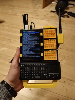 Handheld Cyberdeck (CyberPlug)