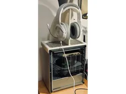 ITX Case Headphone Stand